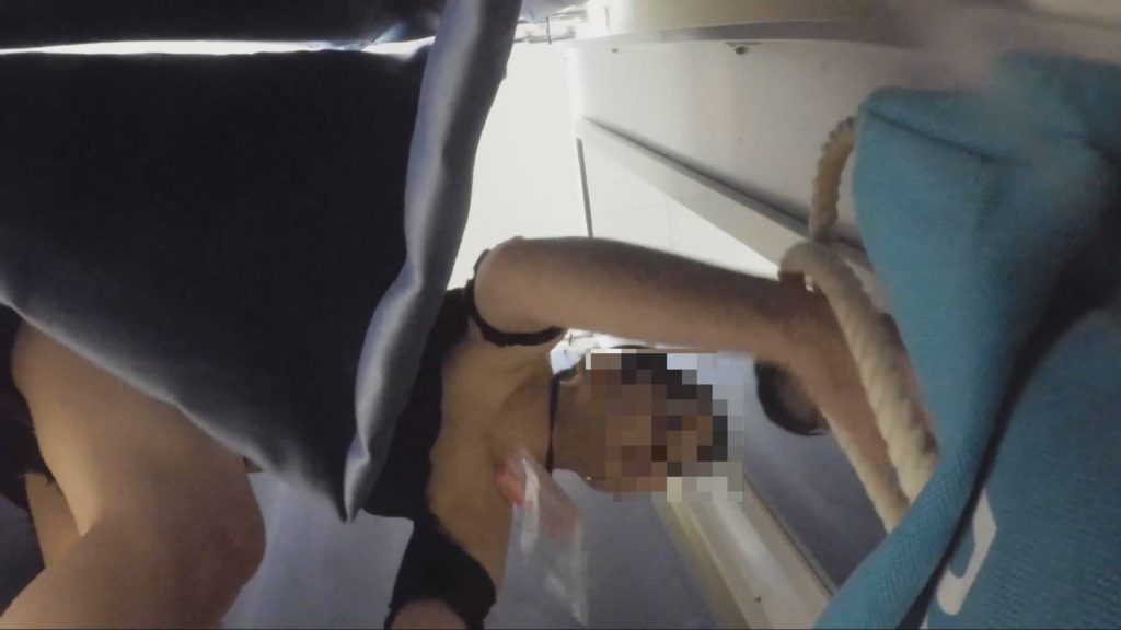 実録更衣室盗撮 Vol.10 ～めちゃくちゃ可愛いJ●+匂いチェックJ●編～